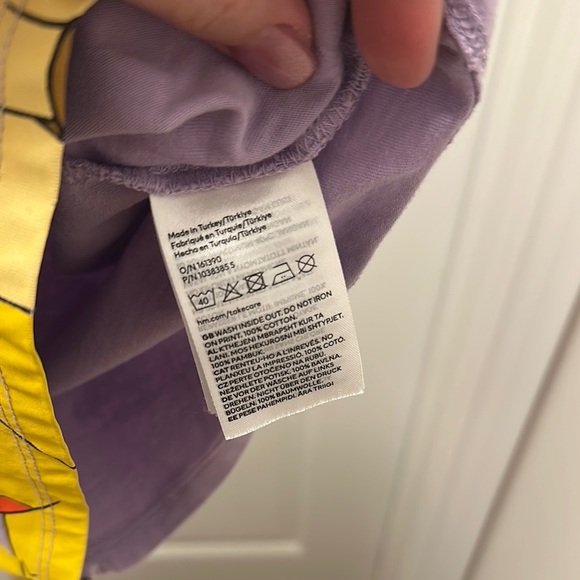 [KID] H&M x Pokémon 2T Purple Pikachu & Eevee Graphic 100% Cotton Discontinued - Picture 4 of 5